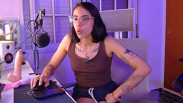 Poison_Ivy_29 webcam