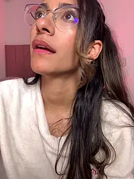 Webcam Model (elegant__rouse)  is live.Free join now!