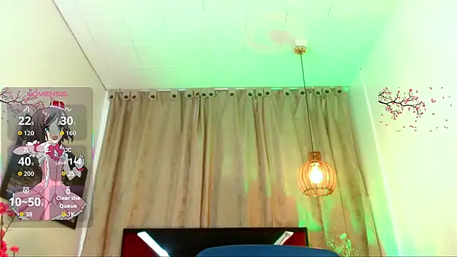 katha_Crawford webcam