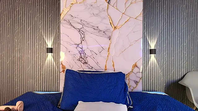 big_tits_in_your_face webcam