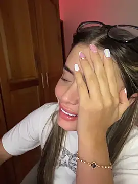 Miss_valeriaa webcam