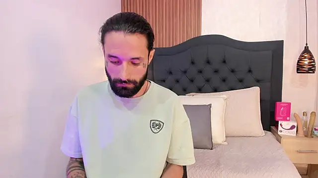 Preview of hisoka_011