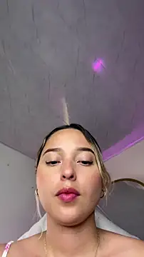 irisweet_ - Irisweet_'s free webcam - UK Sex Cams