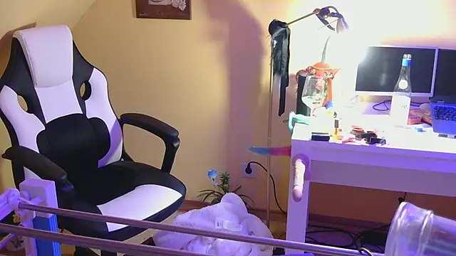 AskAveryAnything webcam