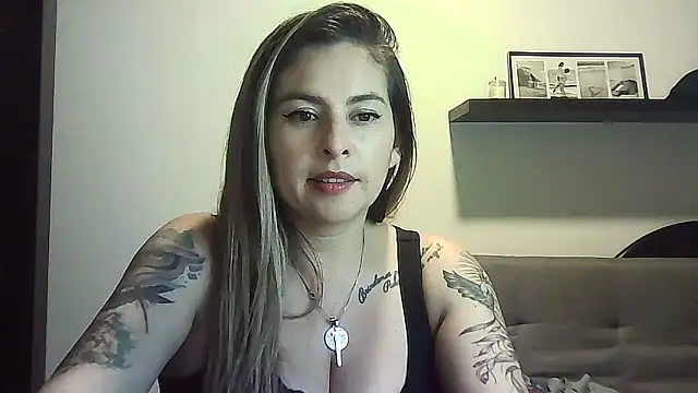 Valery__Rouse_ webcam