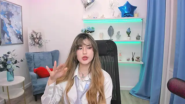 annetli - AnneTLi's free webcam - UK Sex Cams