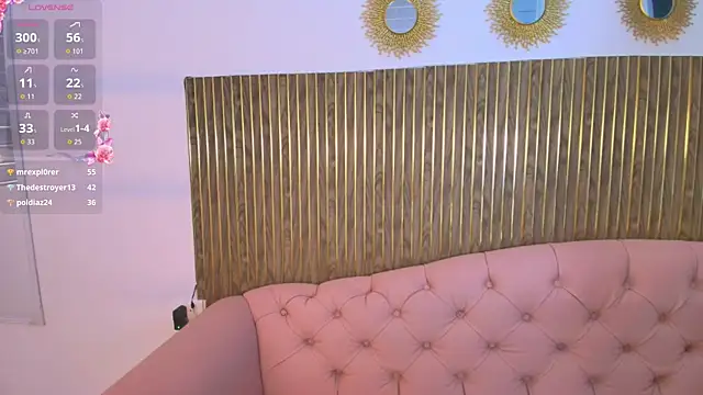 Aminaa_Kaarim webcam