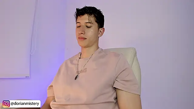 Dorianmistery2322_ webcam