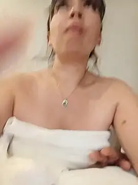 tata_sanz_ live sex cam