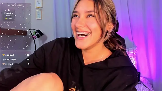 _Sophie__miller webcam