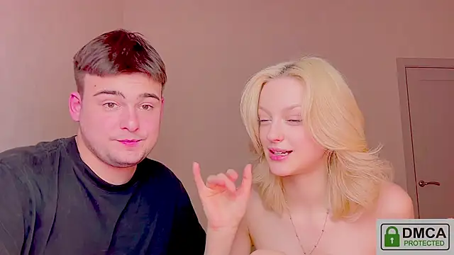 your_molly_mark_ webcam