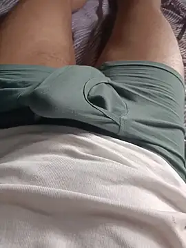 Rocky-badboy_cum4me webcam