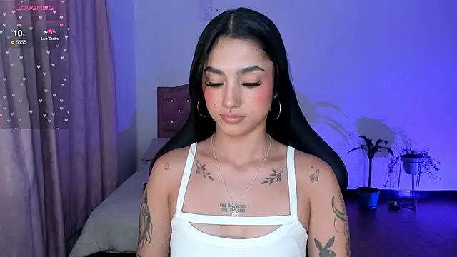 Lizzie_corner_v webcam