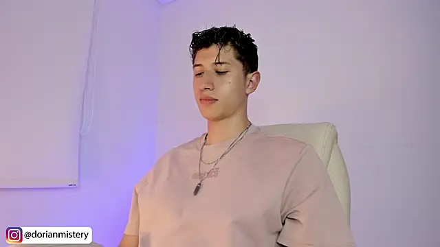 Dorianmistery2322_ webcam