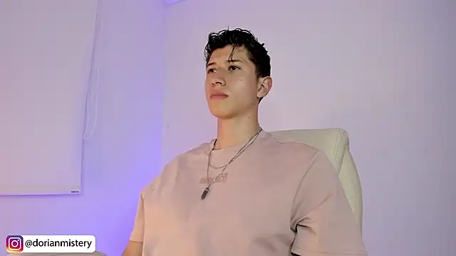 Dorianmistery2322_ webcam