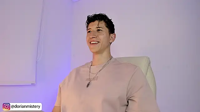 Dorianmistery2322_ webcam