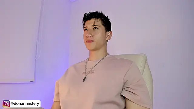 Dorianmistery2322_ webcam