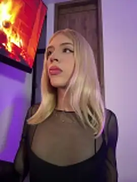 Courtney_gonet webcam