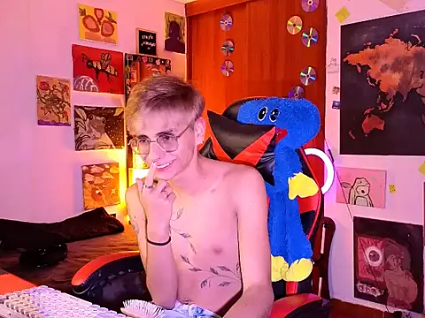 the_princered (M twink) - love me