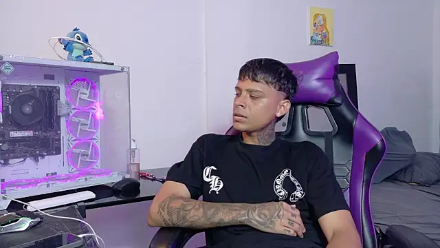 masterJustin444 webcam