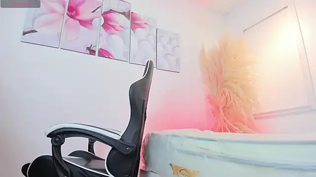 Tommy_valverde webcam