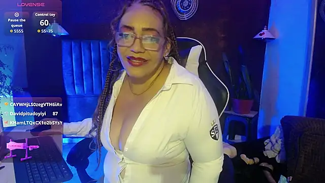 Sweet-Mommy-Milf webcam