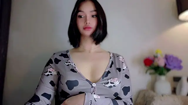 Anna_HollyDoll webcam