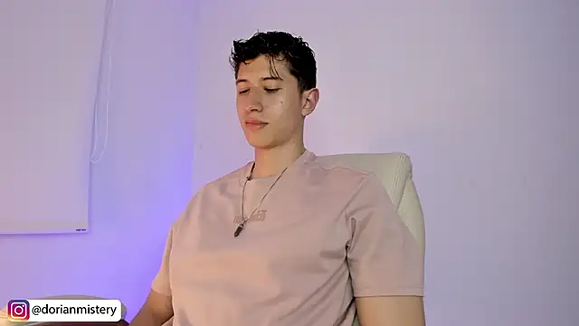 Dorianmistery2322_ webcam