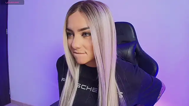 Megan_jacksonn_ webcam