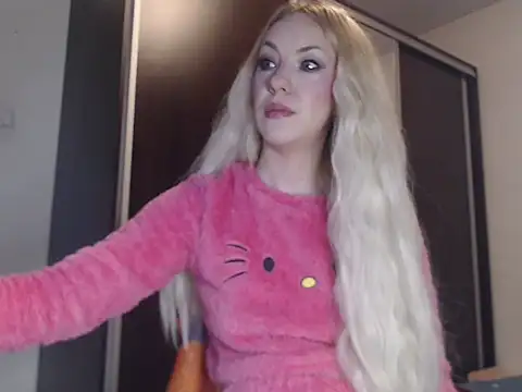 CarlyTheMessy webcam