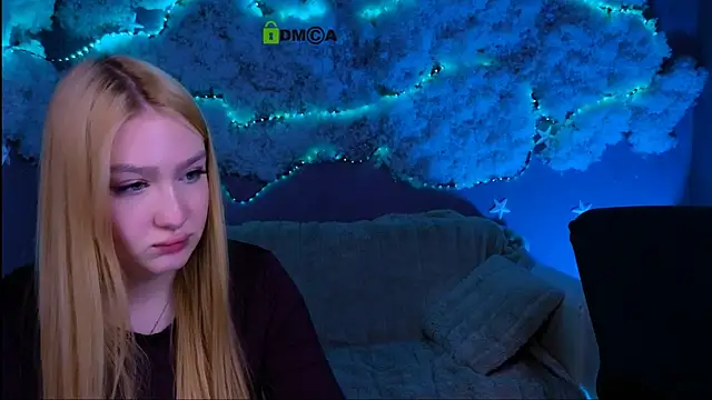 playful_sophie webcam