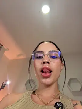 ValentinaMilann webcam