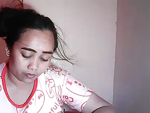 Pinay_Chubby20 webcam