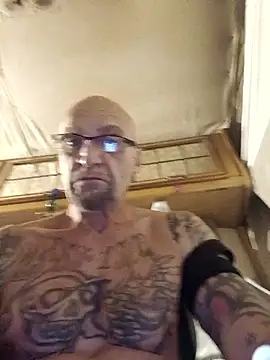 ShawnandDani7074 webcam