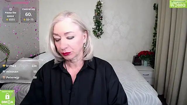 hunters_woman webcam