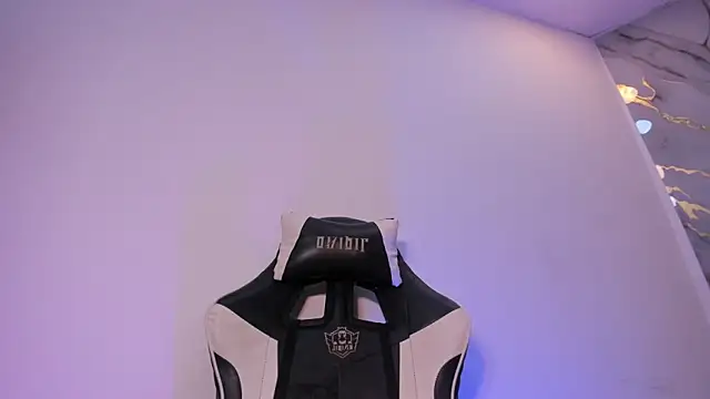 passion_black webcam