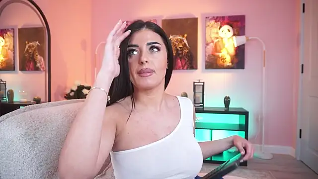 OlyviaDelight webcam