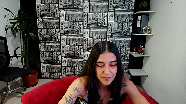 DanielaMonroe webcam