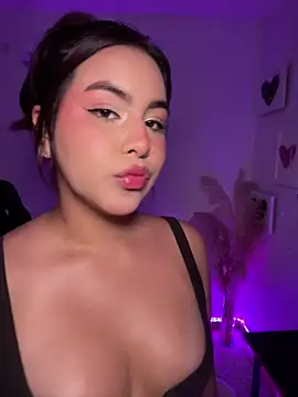 Zarahs_Blare1 webcam