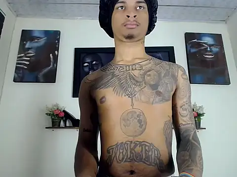 Tatoo_Noah webcam
