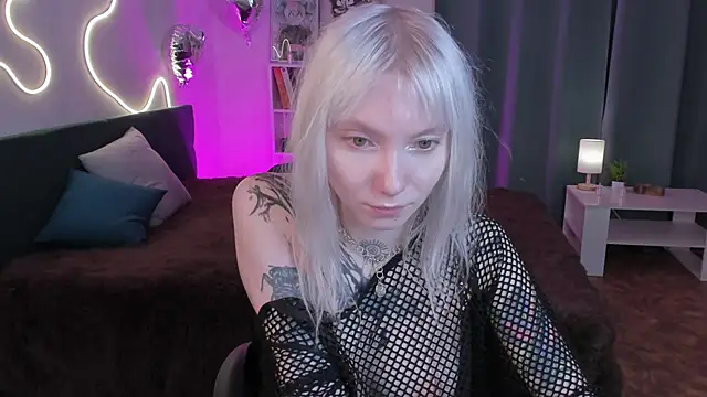 tattoo_art_baby webcam