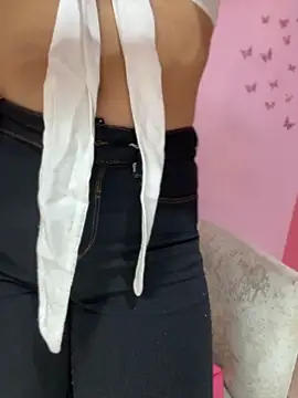 DulceLatinaxo webcam