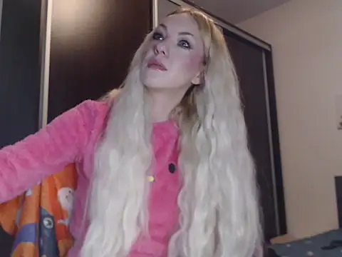 CarlyTheMessy webcam