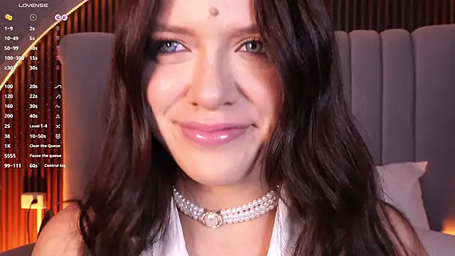 emperatriz_reyes webcam