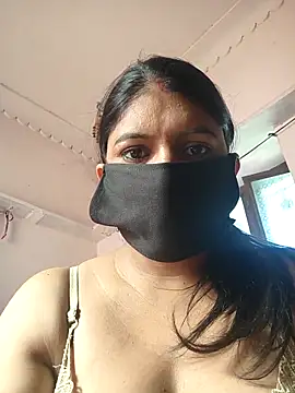 Funcouple0069 webcam