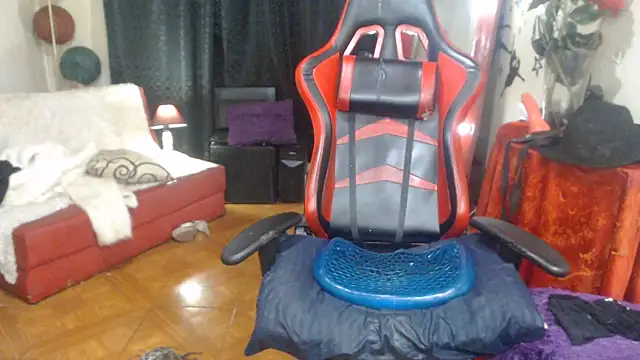 AlexaBigBoobss webcam