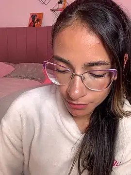 elegant__rouse webcam