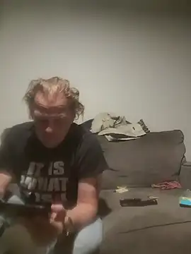 yourMasterisBored webcam