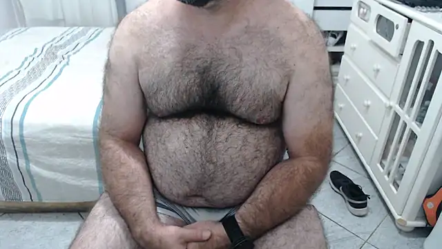 MysterBearMG live sex cam