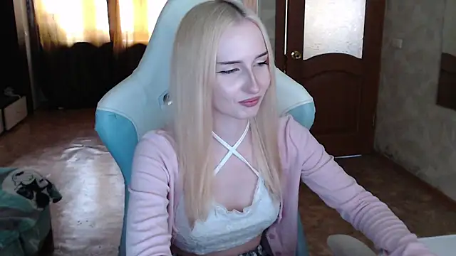 Cutti_Crystal webcam